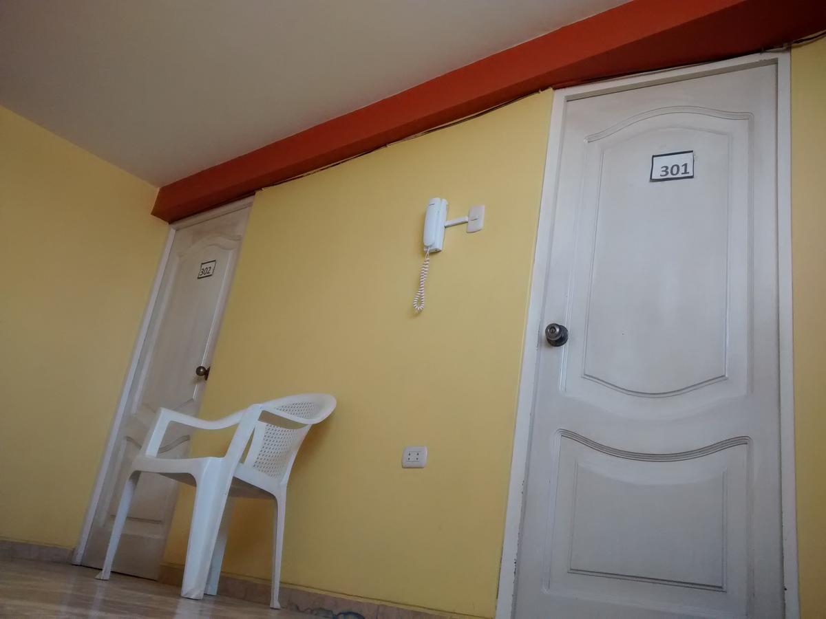 تشيكلايو Hotel Humboldt المظهر الخارجي الصورة