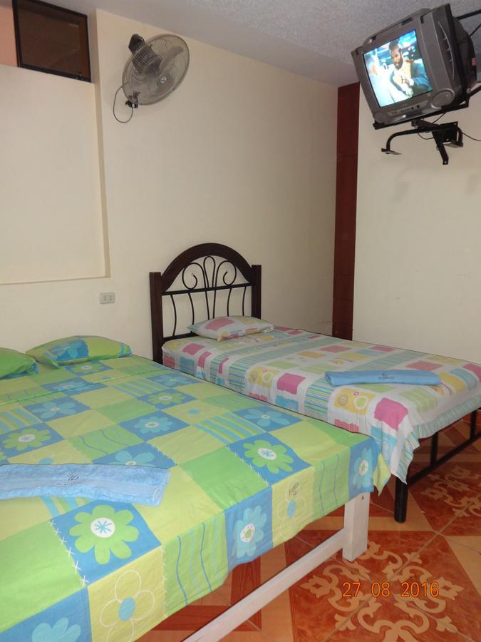 تشيكلايو Hotel Humboldt المظهر الخارجي الصورة